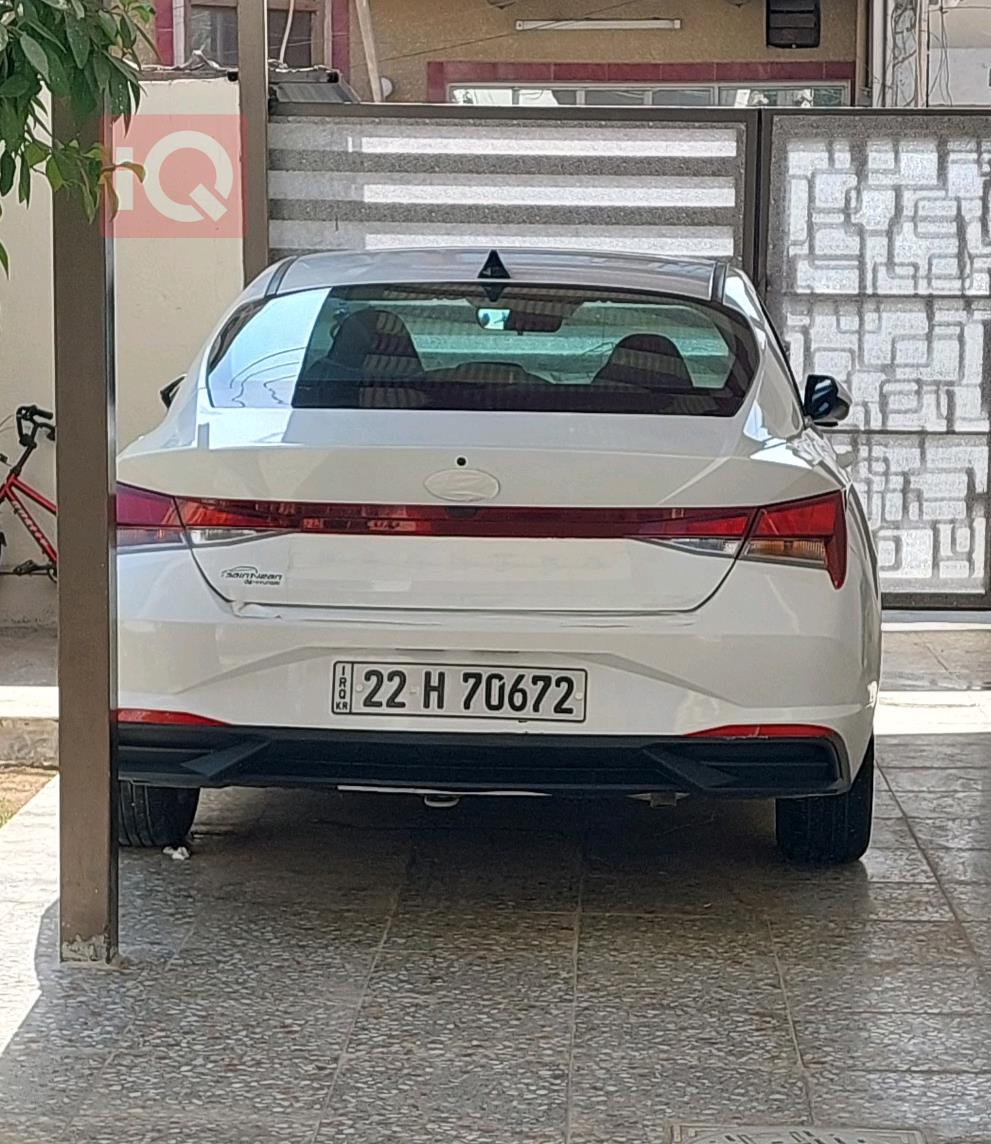 هیوندای ئەلەنترا